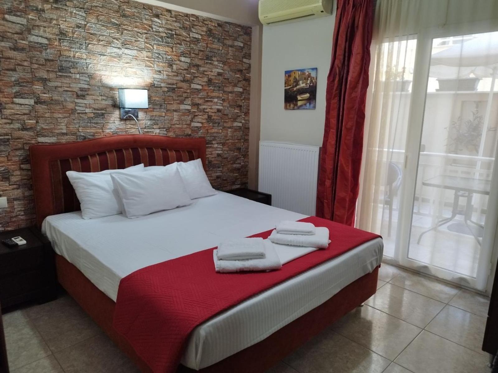 Hotel Villa Pigasos Paralía Exterior foto